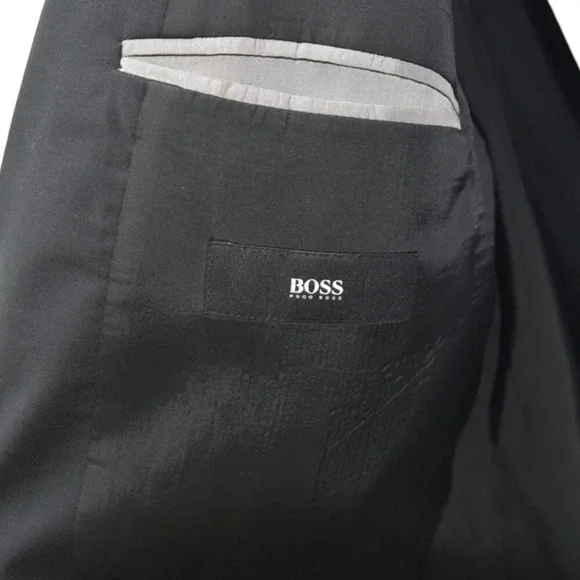 Hugo Boss Suit Top Coat 100% Virgin Wool Made in USA Size 46 R Black Career